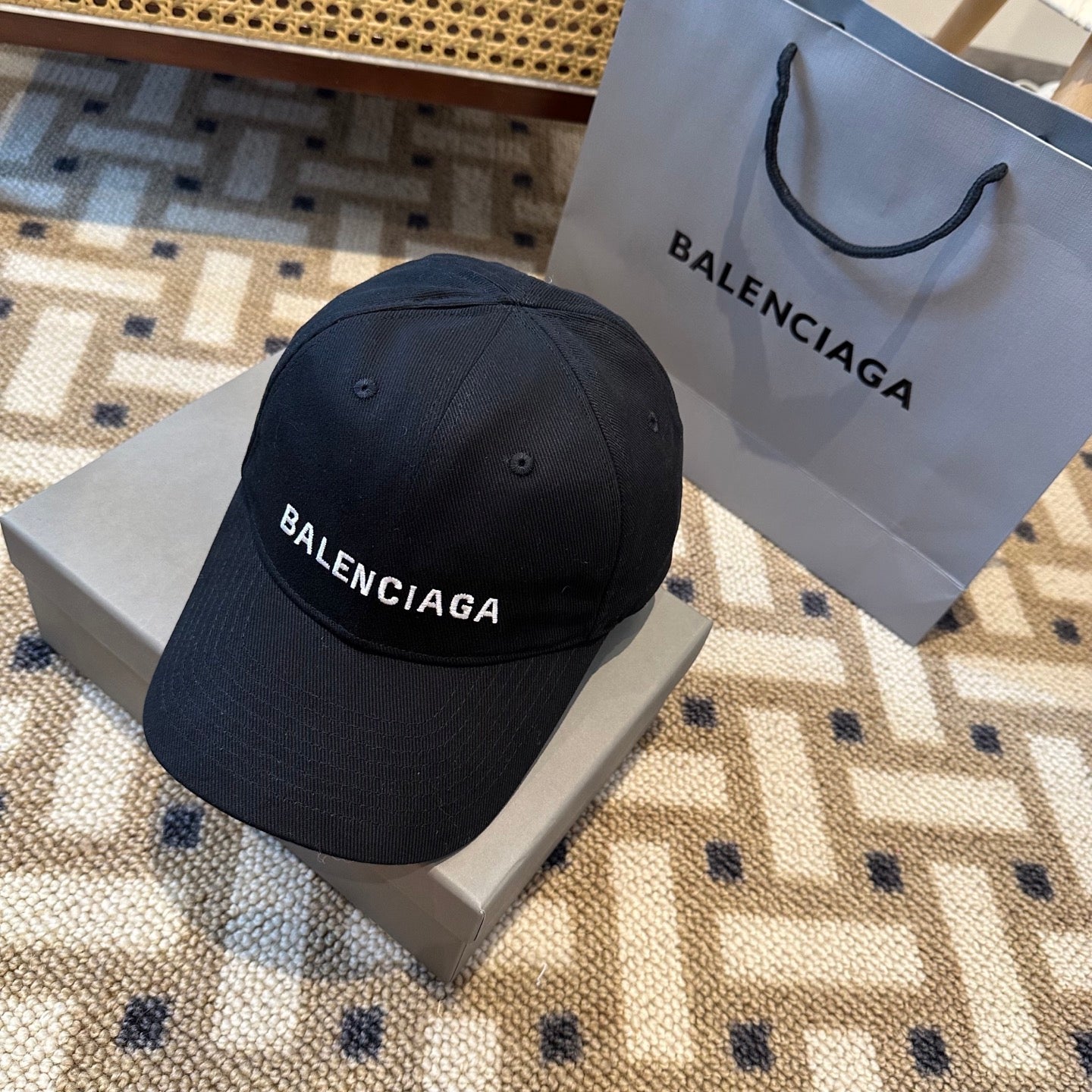 BALENCIAGA 26S BASEBALL CAP STYLE 18