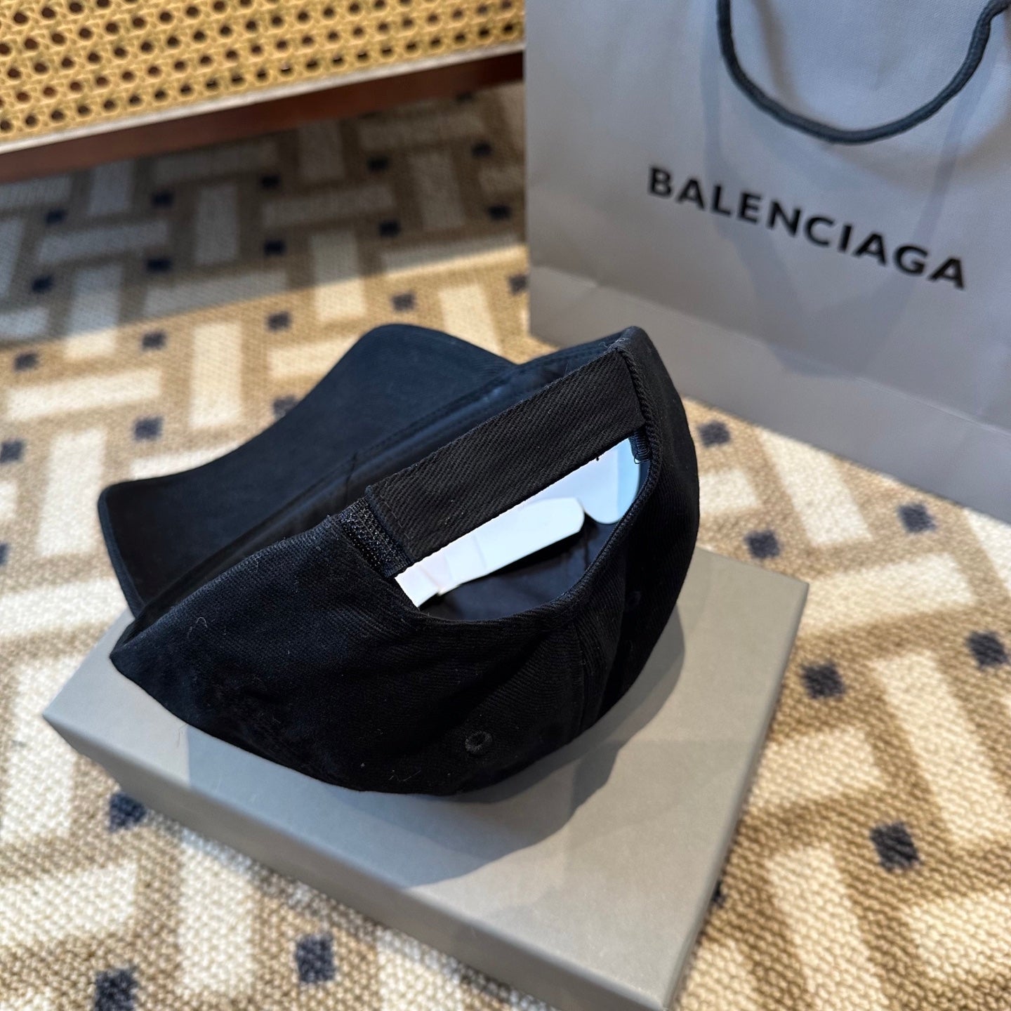 BALENCIAGA 26S BASEBALL CAP STYLE 18