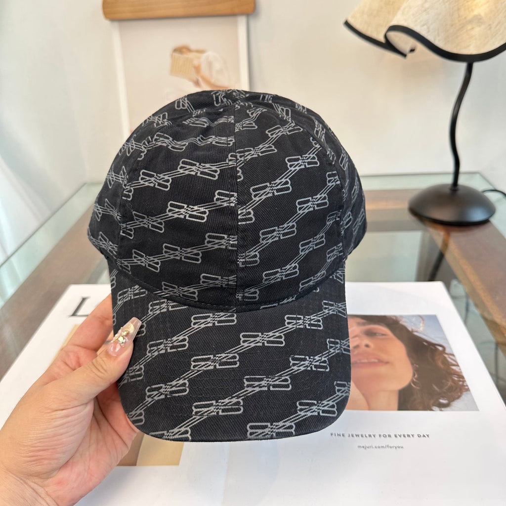BALENCIAGA 26S BASEBALL CAP STYLE 16