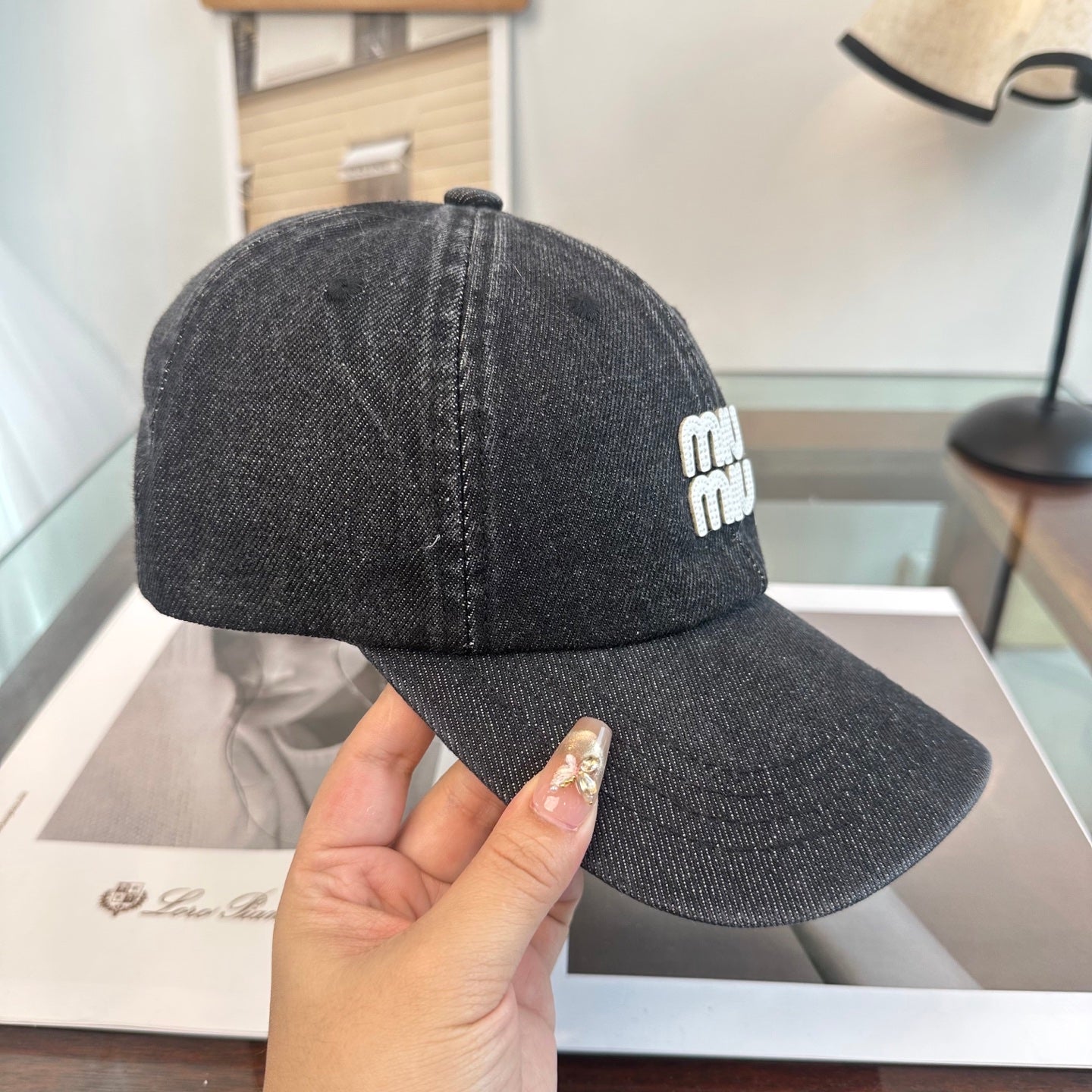 MIUMIU BASEBALL CAP STYLE 23