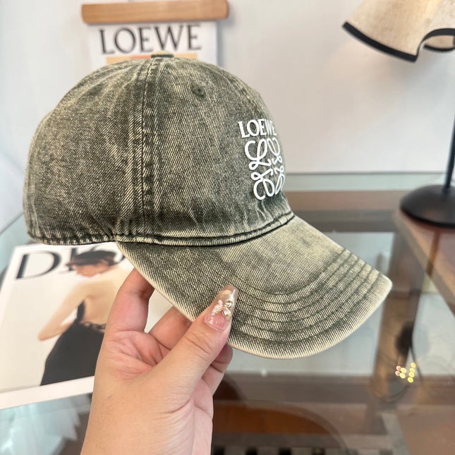 LOEWE 26S BASEBALL CAP STYLE 102