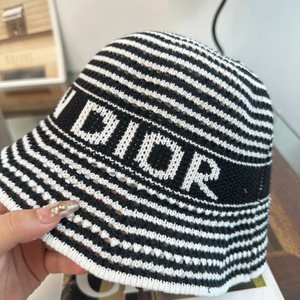 DIOR 26S KNIT BUCKET HAT STYLE 249