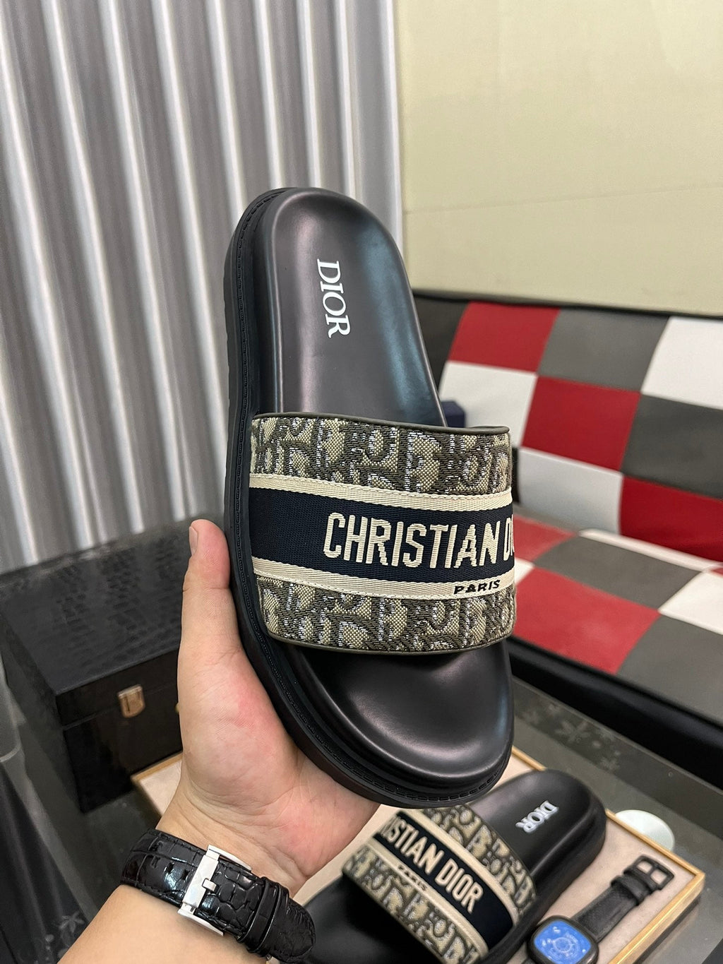 CD SLIDE LETTER SLIPPER BLACK AND SAGE CALFSKIN