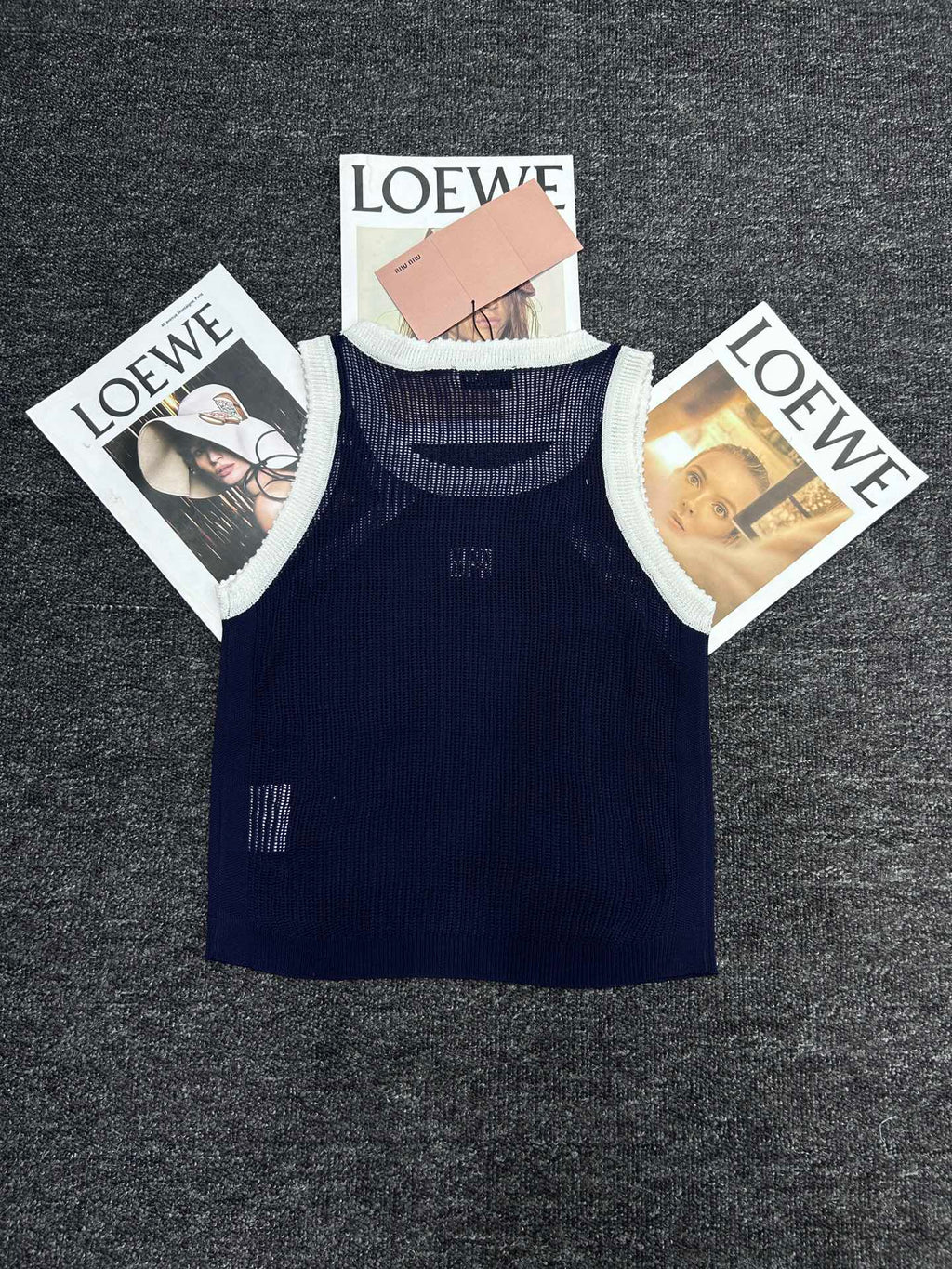 MIUMIU SLEEVELESS TOP STYLE 636