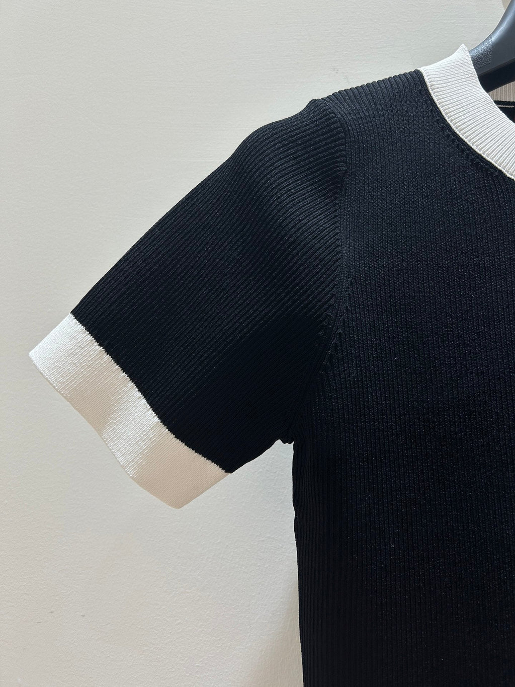 GUCCI 26S SHORT-SLEEVE KNIT CREWNECK TOP 490