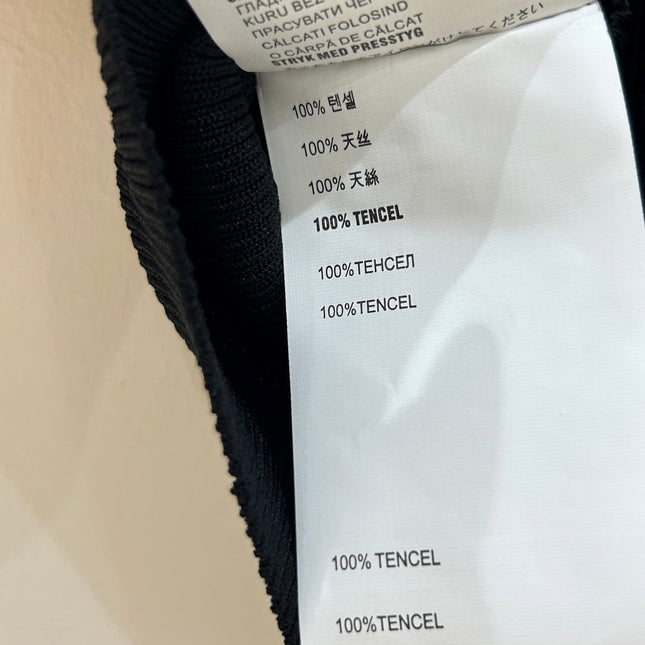 PRADA 26S SHORT-SLEEVE RIBBED KNIT TOP 1153