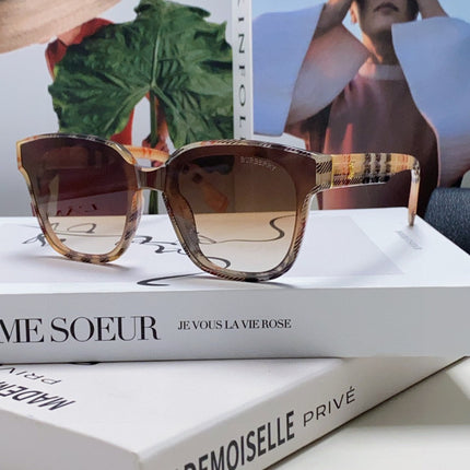 BURBERRY 26S SQUARE FRAME IN ACETATE 408175