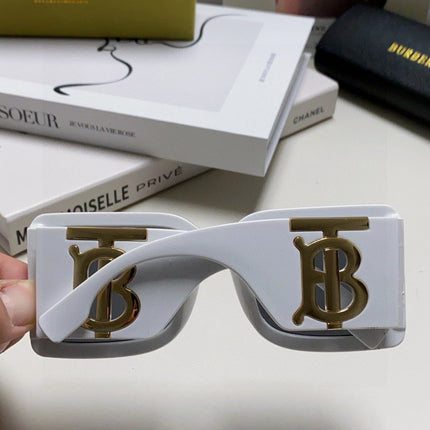 BURBERRY 26S SQUARE FRAME IN ACETATE 408178