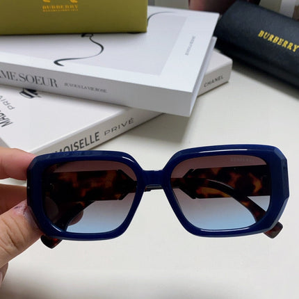 BURBERRY 26S OVERSIZED SQUARE FRAME IN ACETATE 506817