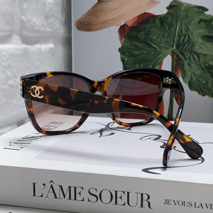 CHANEL 26S OVAL FRAME IN ACETATE 399816