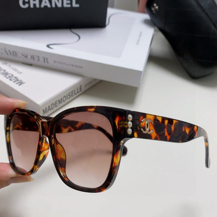 CHANEL 26S OVAL FRAME IN ACETATE 399816