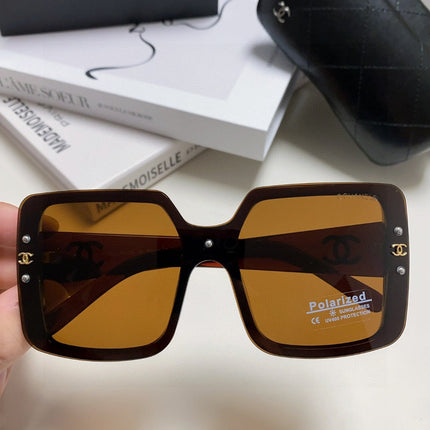 CHANEL 26S OVERSIZED SQUARE SHAPE IN ACETATE 399827