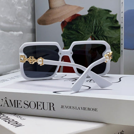 CHANEL 26S OVERSIZED SQUARE SHAPE IN ACETATE 399831