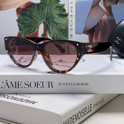 CHANEL 26S CAT EYE SHAPE IN ACETATE 399835