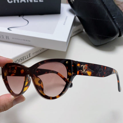 CHANEL 26S CAT EYE SHAPE IN ACETATE 399835