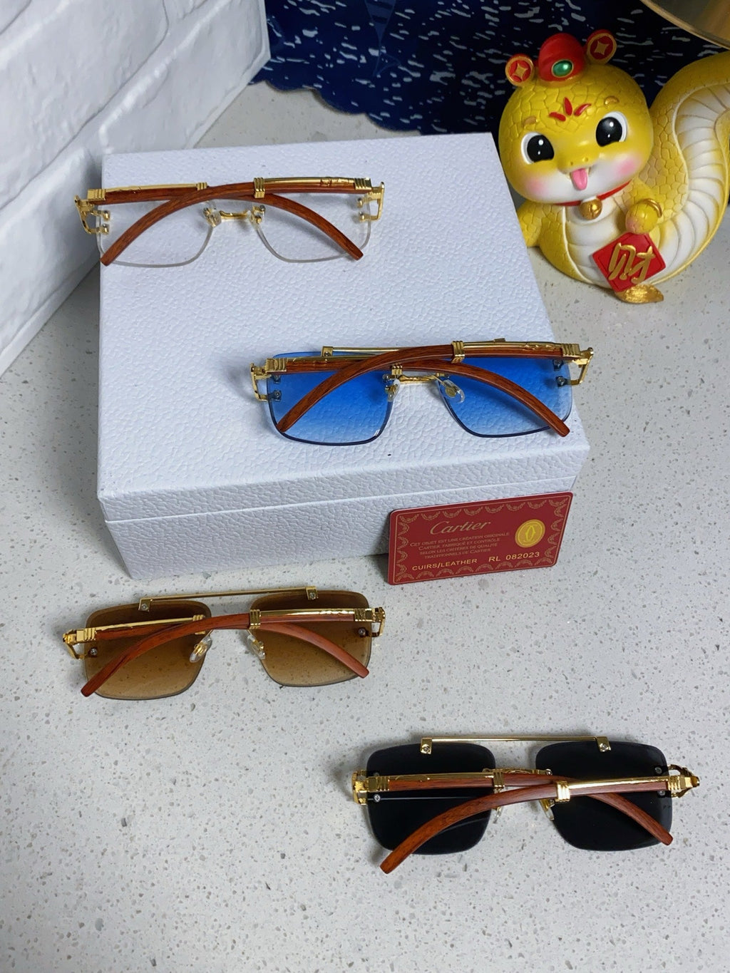 C DE SQUARE FRAME SUNGLASSES 522656 IN METAL AND WOODEN