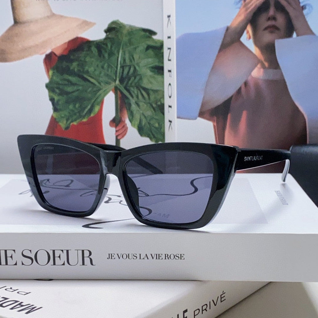 YSL SUNGLASSES IN BLACK ACETATE 652594