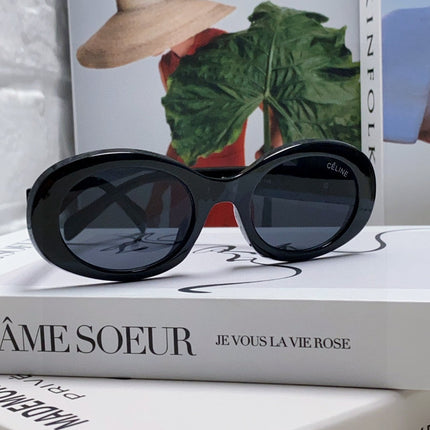 CELINE 26S OVAL FRAME IN BLACK ACETATE 493903
