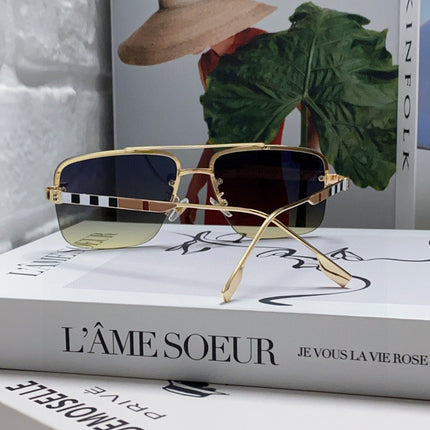 BURBERRY 26S RECTANGULAR FRAME IN METAL 424563