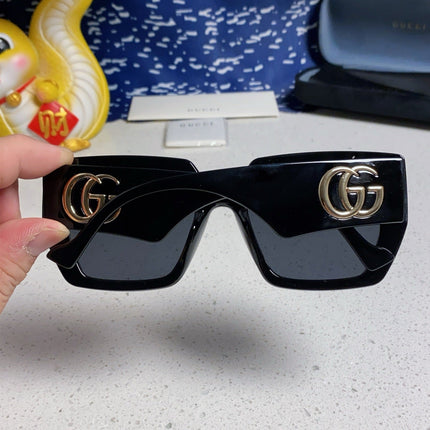 GUCCI 26S OVERSIZED SQUARE FRAME IN ACETATE 424594