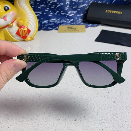 BURBERRY 26S SQUARE FRAME IN ACETATE 426333
