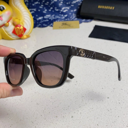 BURBERRY 26S SQUARE FRAME IN ACETATE 493067