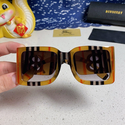 BURBERRY 26S RECTANGLE FRAME IN ACETATE 502814