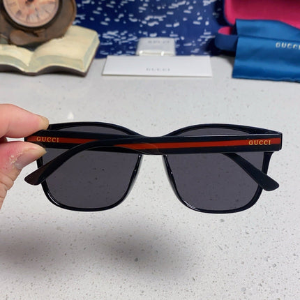 GUCCI 26S SQUARE FRAME IN ACETATE 424601