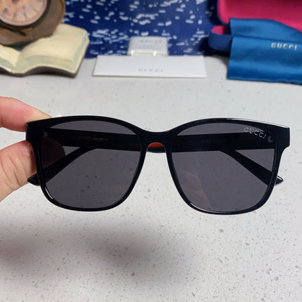 GUCCI 26S SQUARE FRAME IN ACETATE 424601