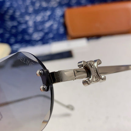 CELINE 26S POLYGONAL FRAME IN METAL 493097