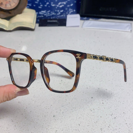CHANEL 26S SQUARE FRAMES IN ACETATE 399940