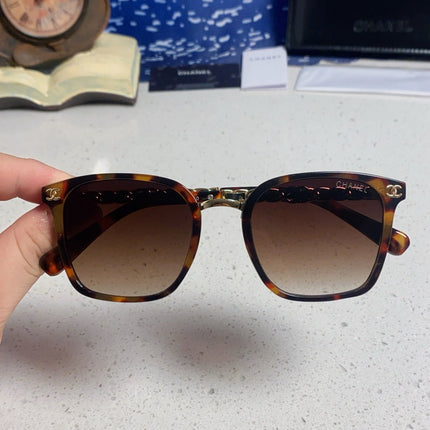 CHANEL 26S SQUARE FRAMES IN ACETATE 399946