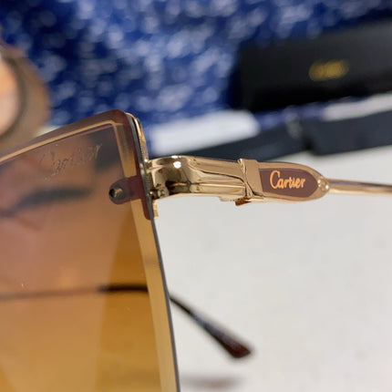CARTIER 26S SHIELD FRAME IN METAL 441464