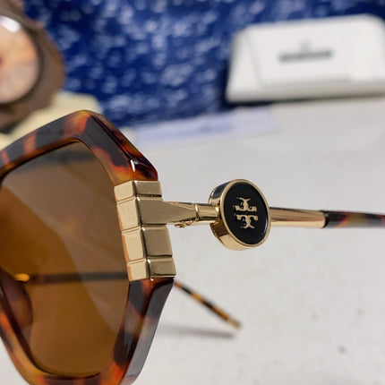 BURBERRY 26S SQUARE FRAME IN ACETATE 408240