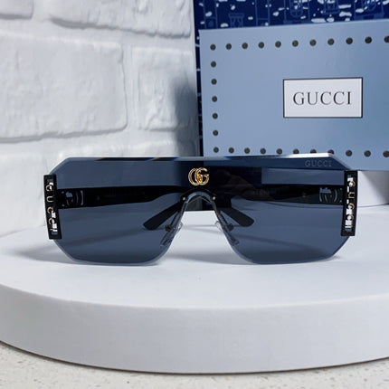 GUCCI 26S OVERSIZED SOLID FRAME IN ACETATE 420476