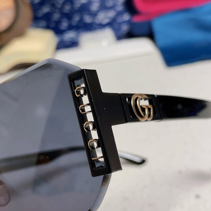 GUCCI 26S OVERSIZED SOLID FRAME IN ACETATE 420476