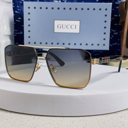 GUCCI 26S SQUARE FRAME IN METAL 420479