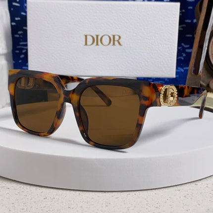 DIOR 26S OVERSIZED SQUARE FRAME IN ACETATE 500425