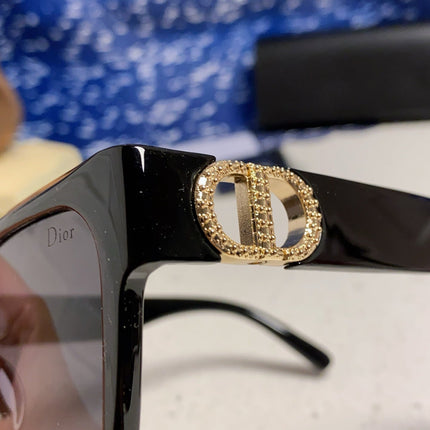 DIOR 26S OVERSIZED SQUARE FRAME IN ACETATE 500426