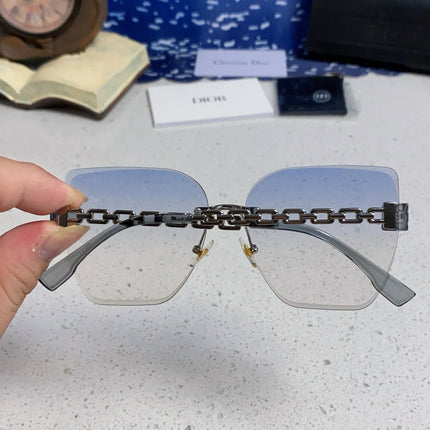 DIOR 26S SQUARE FRAME IN METAL 502861