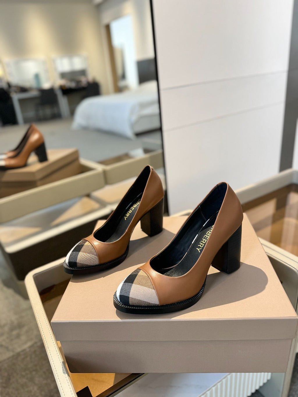 BURBERRY 26S HIGH HEELS 95 MM IN BROWN CALFSKIN