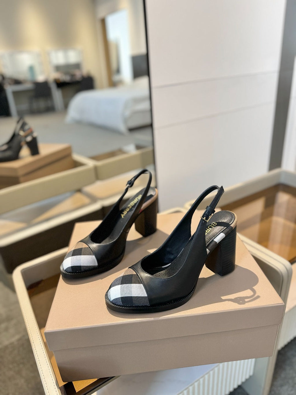 BURBERRY 26S VINTAGE CHECK TOE SLINGBACK BLOCK HEELS 95MM IN BLACK CALFSKIN