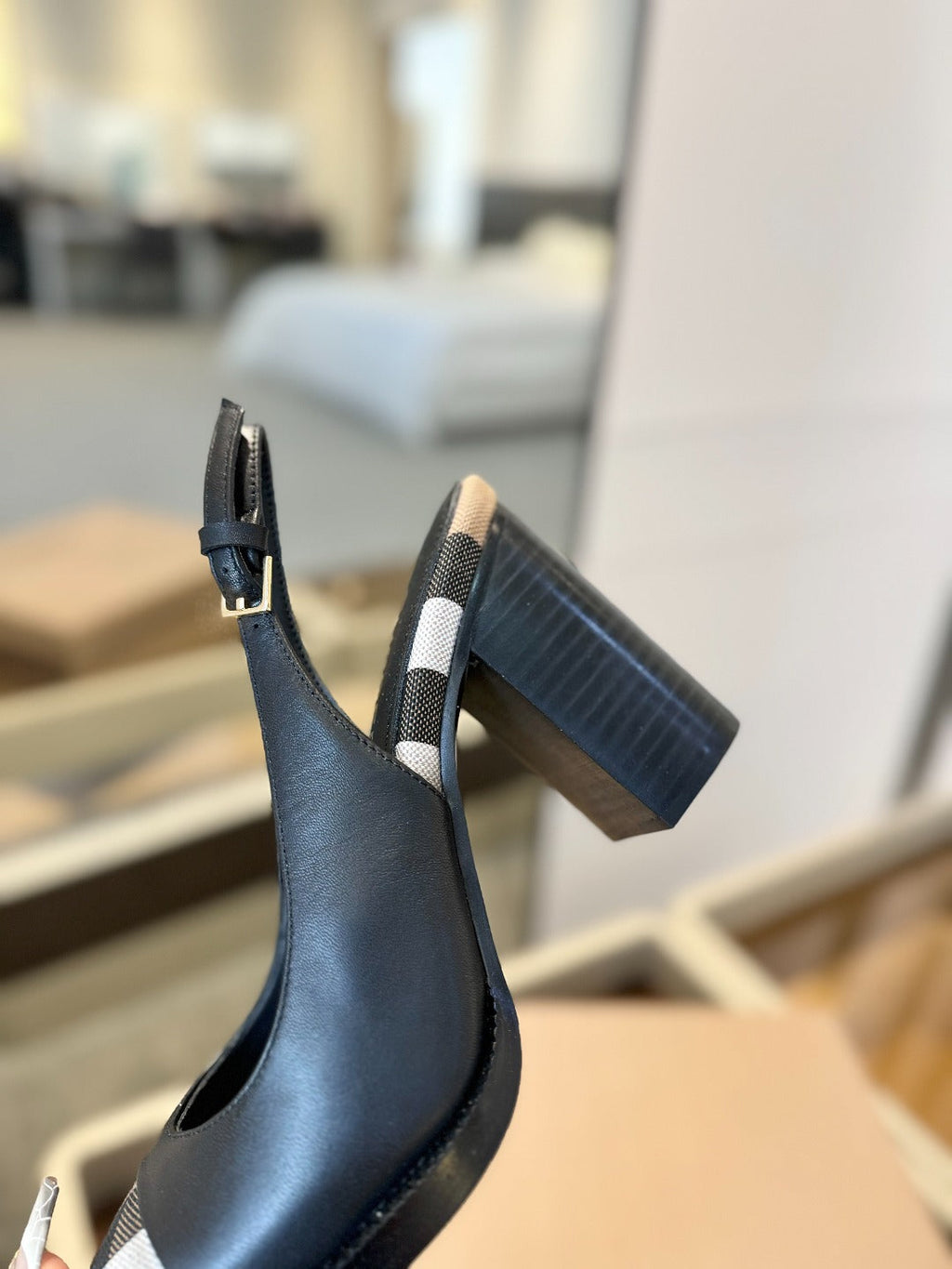 BURBERRY 26S VINTAGE CHECK TOE SLINGBACK BLOCK HEELS 95MM IN BLACK CALFSKIN