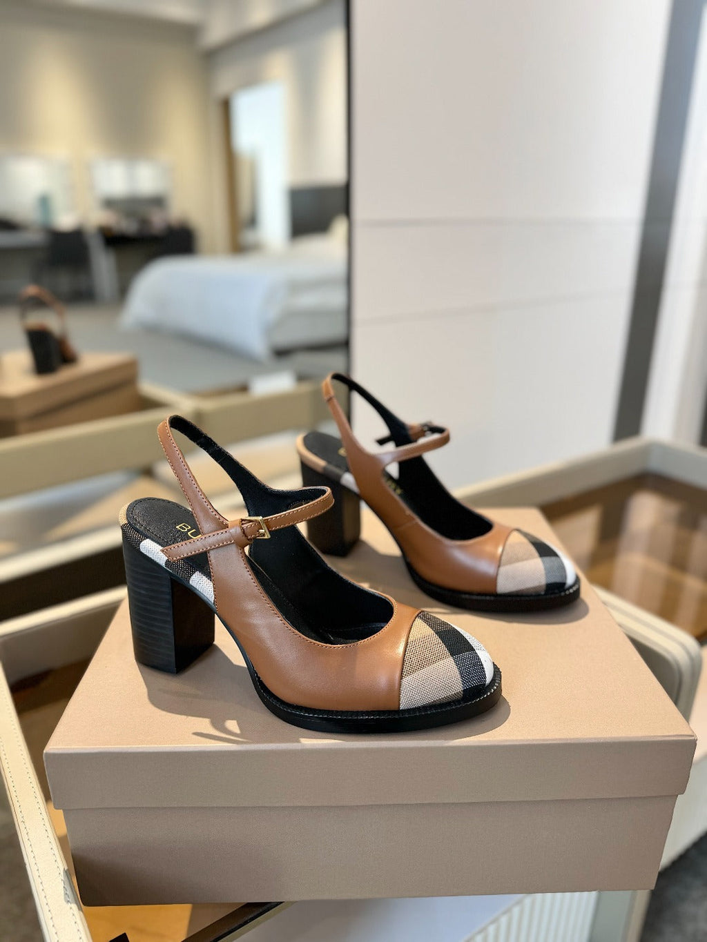 BURBERRY 26S SLINGBACK HEELS 95MM IN BROWN CALFSKIN