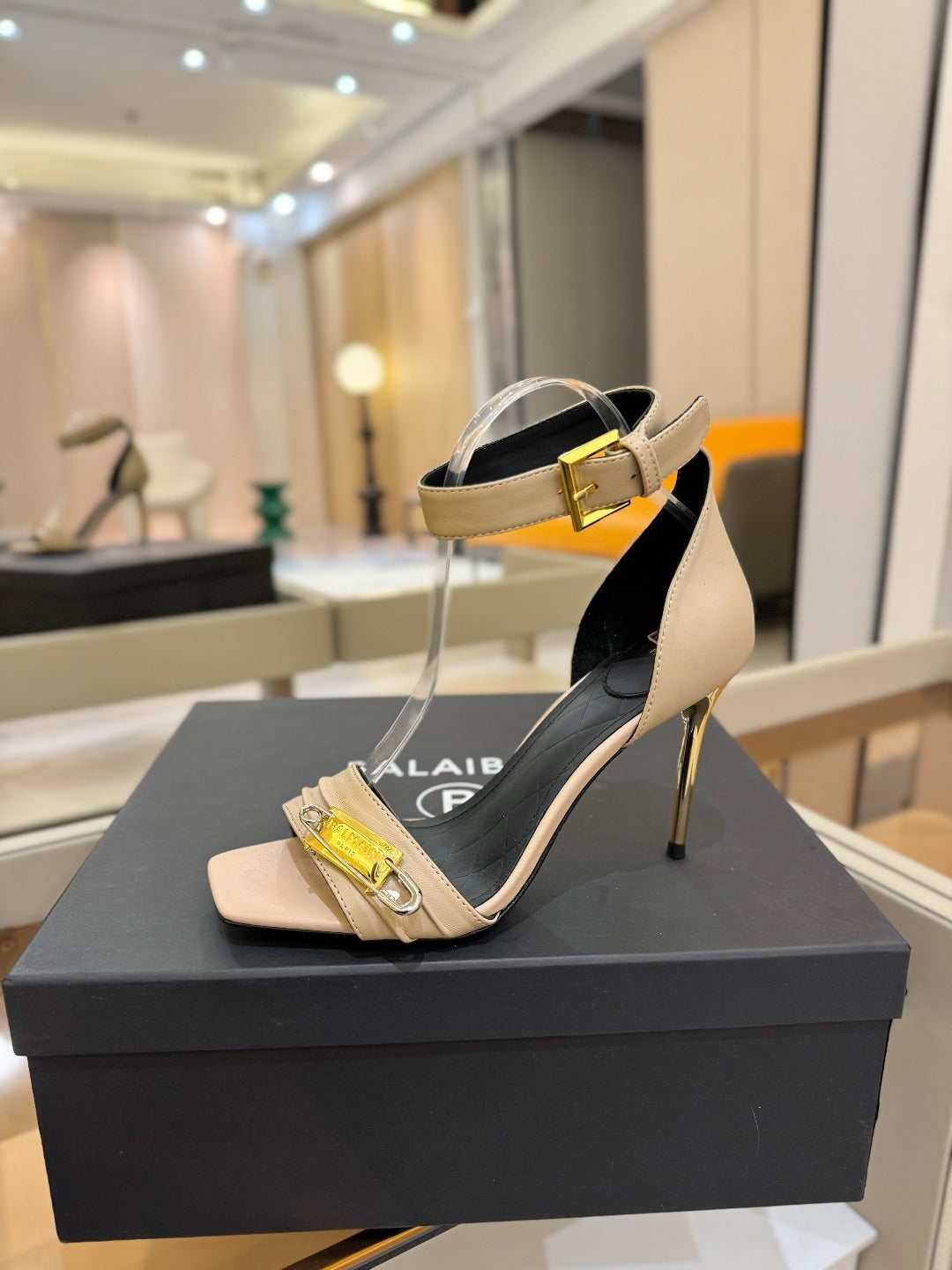 BALMAIN 25S HIGH HEELS 95MM IN BEIGE CALFSKIN