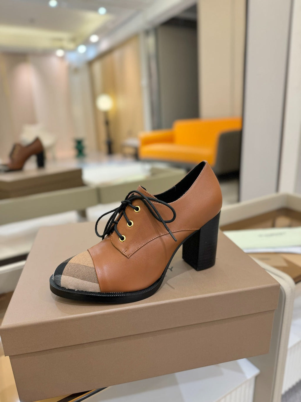 BURBERRY 26S LACE-UP HIGH HEELS 95 MM IN BROWN CALFSKIN