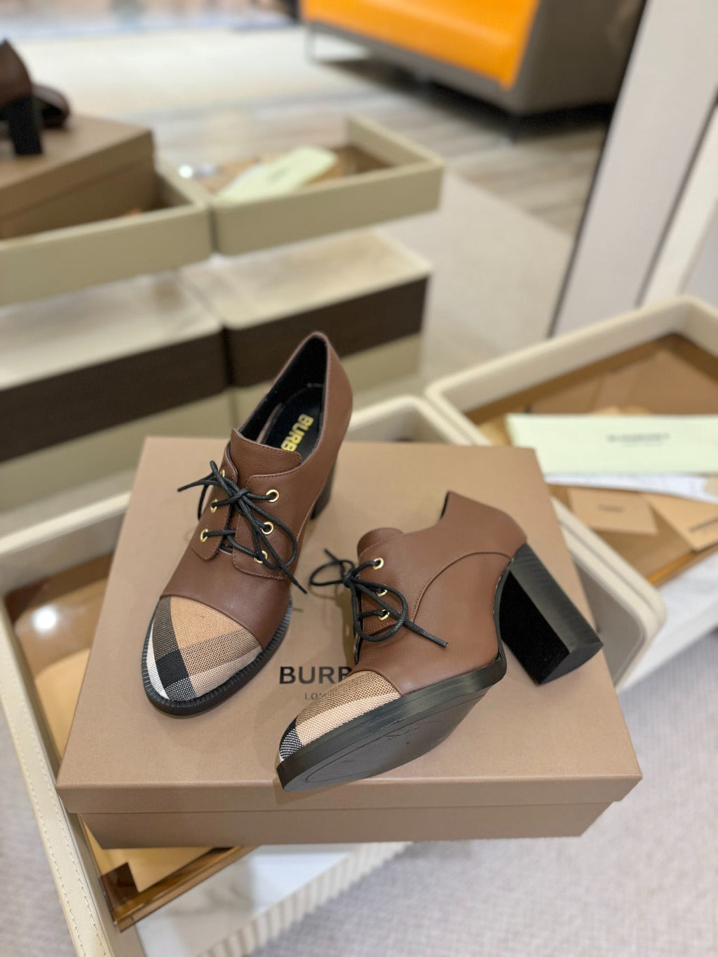 BURBERRY 26S LACE-UP HIGH HEELS 95 MM IN DARK BROWN CALFSKIN