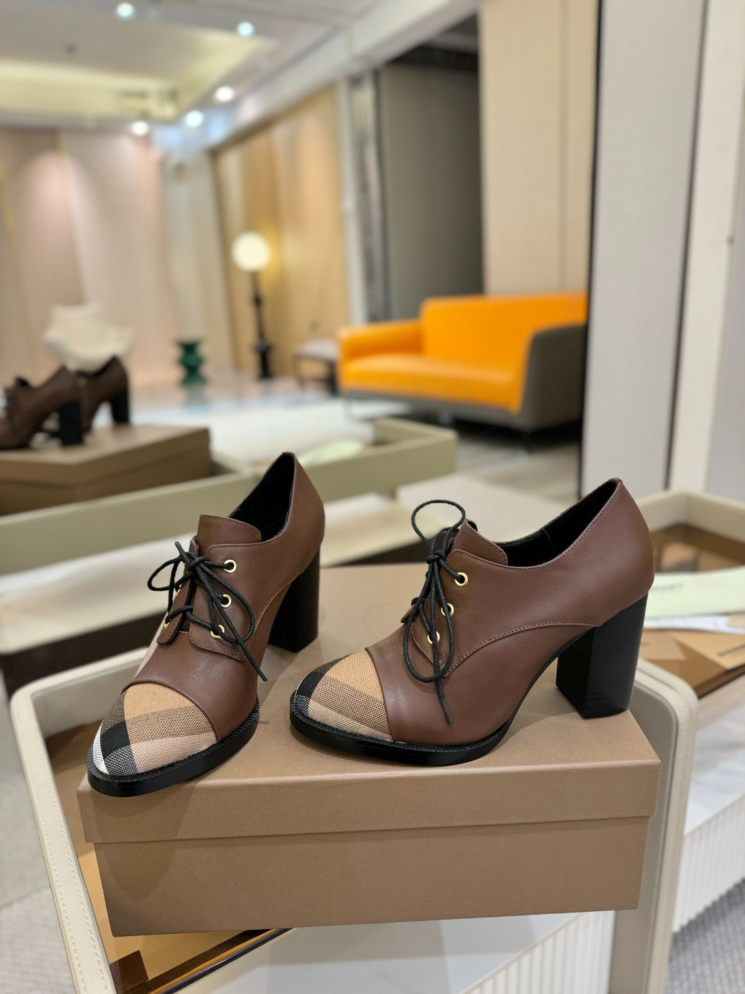 BURBERRY 26S LACE-UP HIGH HEELS 95 MM IN DARK BROWN CALFSKIN