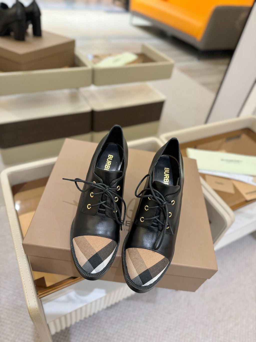 BURBERRY 26S LACE-UP HIGH HEELS 95 MM IN BLACK CALFSKIN