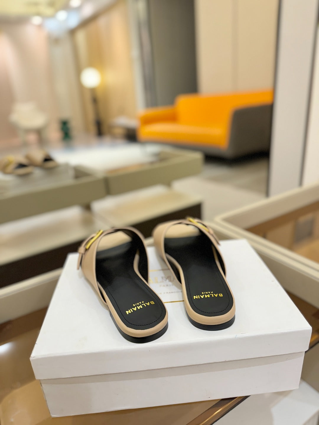 BALMAIN 26S SANDALS IN BEIGE CALFSKIN